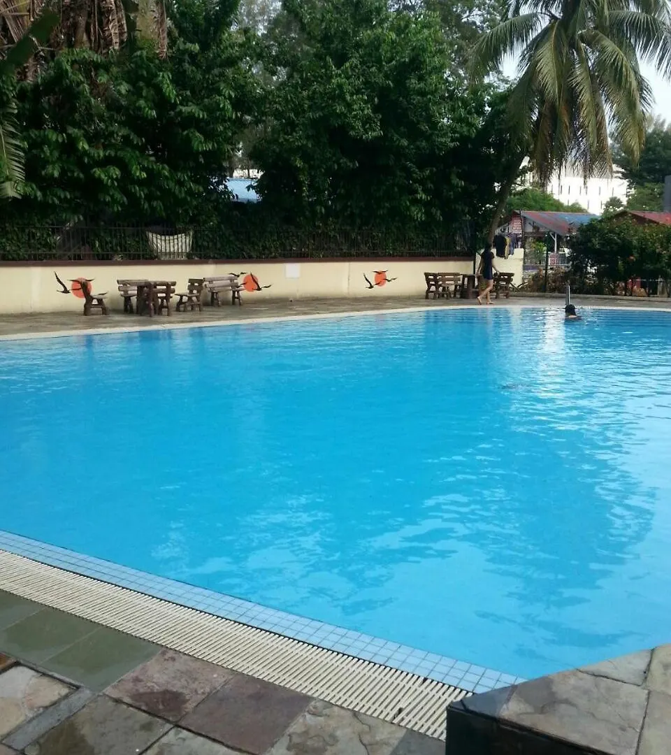 Cozy & Comfy 3 Rooms Apartment Near Beach Batu Ferringhi