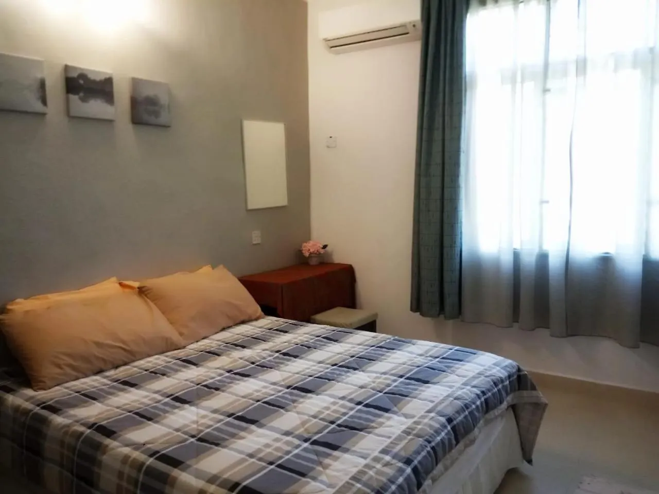 Cozy & Comfy 3 Rooms Apartment Near Beach Batu Ferringhi